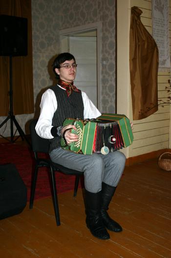 „Ringučio“ kapelos muzikantas Darius Bagdonavičius